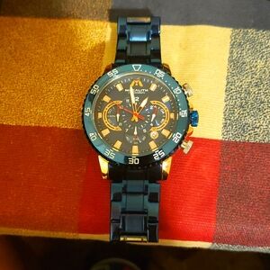 Megalith watch, Blue and Gold